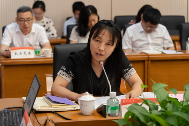 胡琼珍作指导讲话 胡琼珍作指导讲话